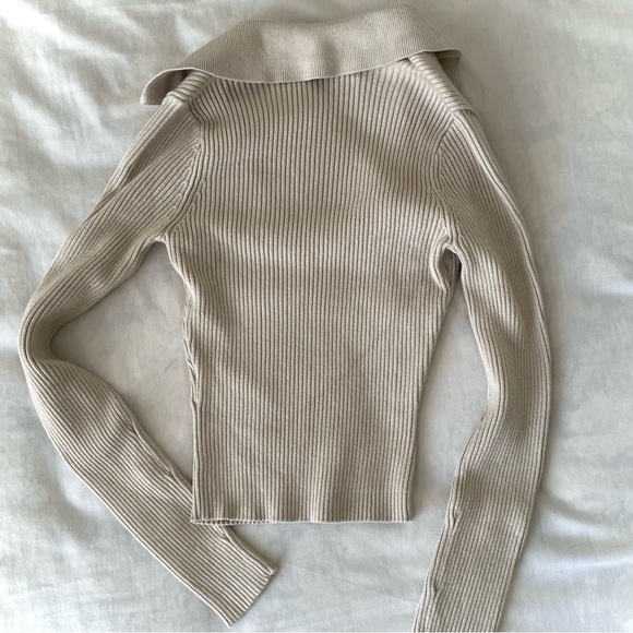 Elevated Ribbed Knit Polo - Picture 6 of 6